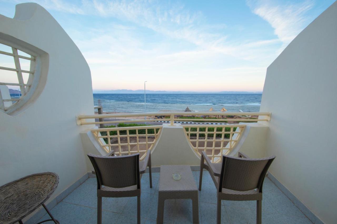 The Bedouin Moon Hotel Dahab Bagian luar foto